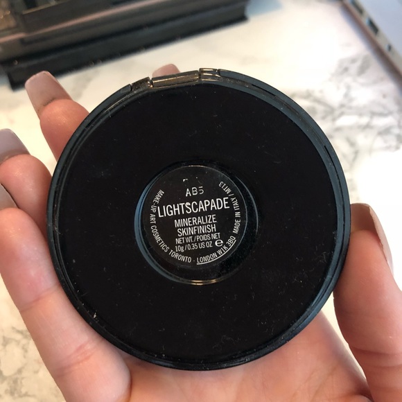 Mac highlight in lightscapade - Picture 4 of 4